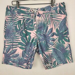 St John's Bay Mens Swim Trunks L Salmon Green Tropical Print Beach Shorts